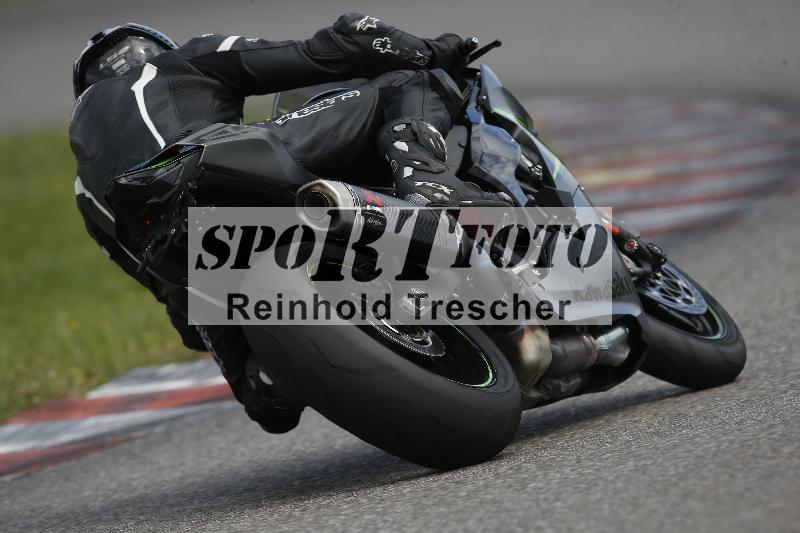 /Archiv-2023/53 31.07.2023 Dunlop Ride und Test Day ADR/Gruppe gelb/backside